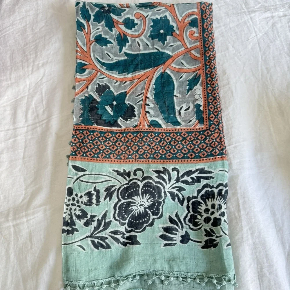 Boho Scarf Blue Coral Floral Metallic Cotton Fringe Festival Hippie India New - Picture 4 of 4